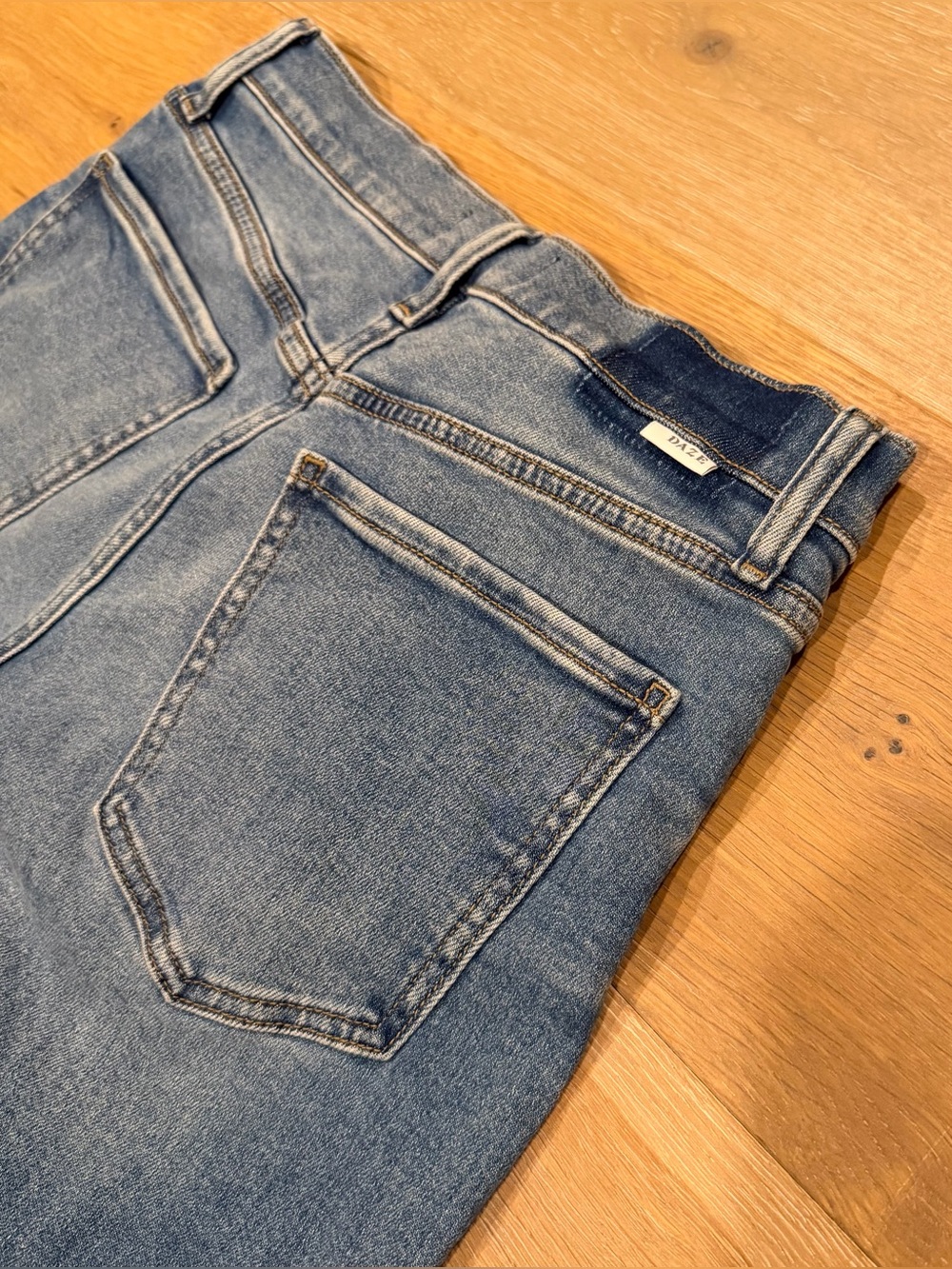 DAZE Pleaser High-Rise Wide Ankle Medium Wash Raw Hem Wide Awake Vintage Size 28 - Picture 5 of 13